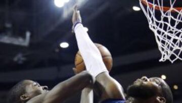 Greg Monroe fue el mejor de los Pistons con 19 puntos.