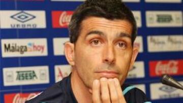 <b>Desconfiado</b>. El técnico del Málaga, Juan Ramón Muñiz, ha avisado del gran potencial del Atlético de Madrid, primer rival liguero de los andaluces