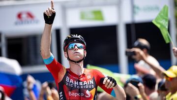 El esloveno Matej Mohoric gana en la última etapa del Tour de Eslovenia, victoria que celebró en honor a su compañero fallecido en la Vuelta a Suiza, Gino Mader. Primera victoria del Baharain tras la muerte del corredor. Filippo se lleva la general.