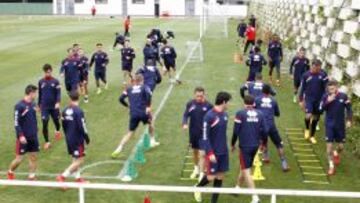 Aquino e Insua, fuera de la lista