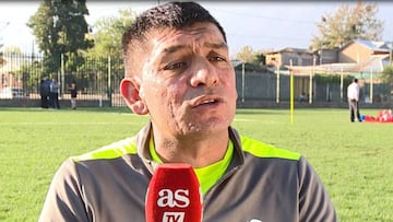 "Si estuviera jugando tendría a Valdivia en la banca"