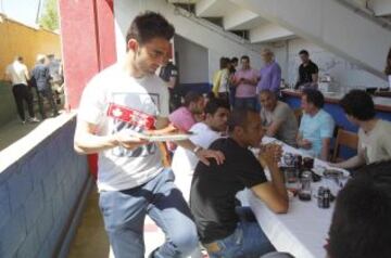 Los jugadores Atléticos disfrutaron de una barbacoa argentina después del entrenamiento antes de afrontar la recta final de la temporada.