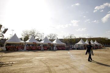 Ya están preparadas las Fan zones del Sevilla y Barça