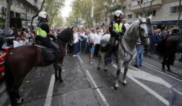 Legia hooligans involved in violent clashes at Bernabeu