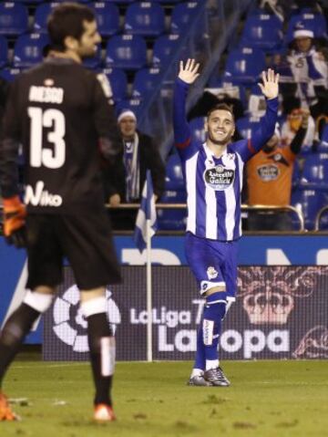 Lucas Pérez. (27 años) 12 goles en 16 partidos (empatado con Agiretxe como pichichi nacional) y el Dépor 6º en puestos de Europa League. Sin duda, está siendo la temporada del delantero coruñés. Con números de selección, en Riazor ya tiemblan ante el interés de grandes clubes para llevarse a su jugador insignia. 