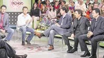 <b>COLOQUIO. </b>De izquierda a derecha, Carazo, Cubero, Quique Guash, Xavi Díaz, Albert Lesán, Serna, Patsy, Tomás Roncero y Lloveras.