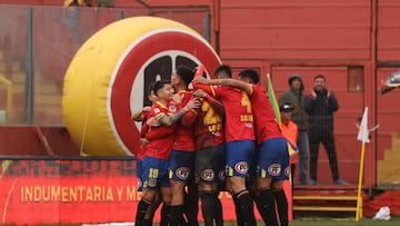 Unión Española se ilusiona y complica a un rival directo por la permanencia
