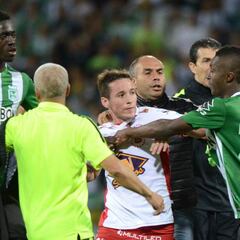 Nacional vs. Huracán: Un duelo de historia y polémica