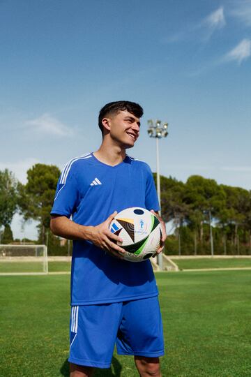 EURO 2024 new ball revealed by Adidas
PEDRI