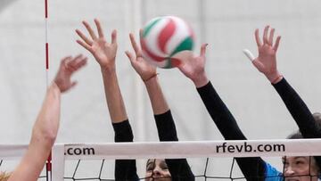 Imagen de un partido de voleibol.