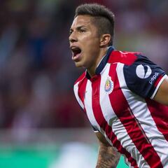 Carlos Salcedo es nuevo jugador de la Fiorentina