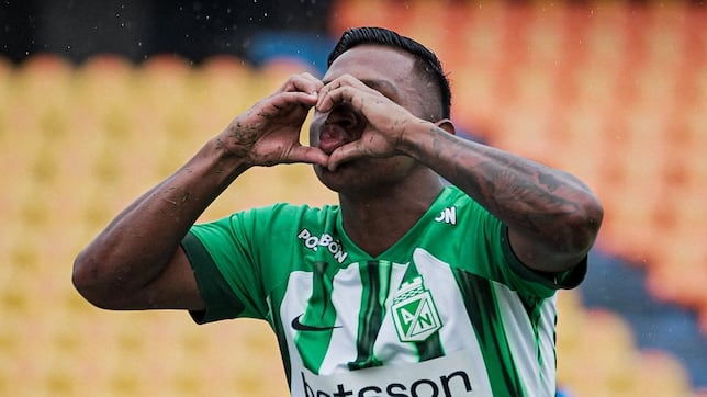 Insólito: Vuelve Morelos a convocatoria de Nacional tras accidente