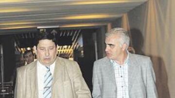 <b>TRAMA</b>. "¿De verdad cree que un árbitro piensa en las elecciones al juzgar?"