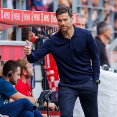 Xabi Alonso arrasa y el Leverkusen se preocupa