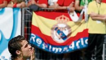 <b>CONFLICTO DE INTERESES. </b>El interés del Madrid por Cristiano no está gustando nada en Manchester.