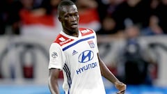 Pape Cheikh, en un partido con el Olympique de Lyon.