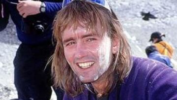 <strong>TRAGEDIA.</strong> Según han confirmado amigos de su familia, el montañero español Iñaki Ochoa de Olza ha fallecido debido una lesión cerebral complicada por otra pulmonar.