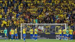 La historia salva al Cádiz