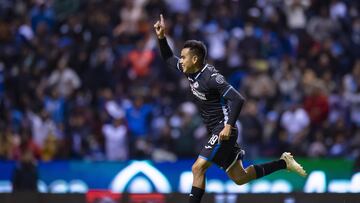 Charly Rodríguez destaca en medio de la crisis de Cruz Azul