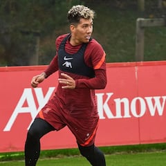 El Liverpool da la bienvenida a Ranieri sin Alisson ni Fabinho