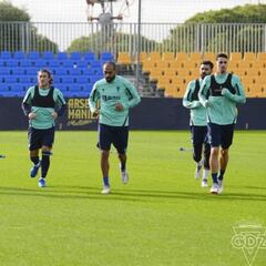 El Cádiz vuelve al trabajo con un jugador a prueba