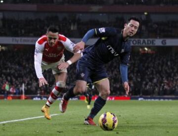 Alexis Sánchez se llevó los abrazos y los aplausos en la nueva victoria del Arsenal ante el Southampton. 