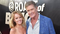 David Hasselhoff subasta su famoso 'coche fantástico' y promete entregarlo él mismo