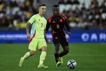 La Selección Colombia hizo historia al vencer por primera vez a la Selección de España. Daniel Muñoz fue el encargado de darle la victoria a la Tricolor al marcar el único gol del partido.