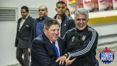 Que 'Tuca' conozca a los jugadores de Tigres no será factor: Miguel Herrera