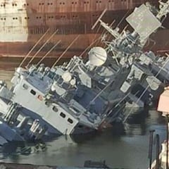 Ucrania hunde su buque emblema en el Mar Negro: clave en la estrategia contra Rusia