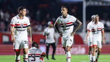 SAO PAULO, BRAZIL - APRIL 29: (L-R) James Rodriguez, Arboleda, and Diego Henrique Costa of Sao Paulo react after a match between Sao Paulo and Palmeiras as part of Brasileirao Series A at Morumbi Stadium on April 29, 2024 in Sao Paulo, Brazil. (Photo by Alexandre Schneider/Getty Images)
