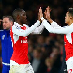 La gran sorpresa de Colo Colo: ex compañero de Alexis en Arsenal