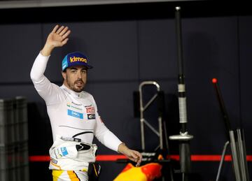 Homenaje a Alonso en su último gran premio