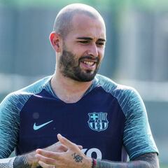 El Barça desea cerrar un par de salidas; Aleix, cerca del Sevilla