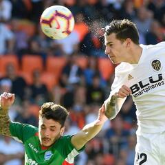 El Valencia se mete por primera vez en la zona Champions