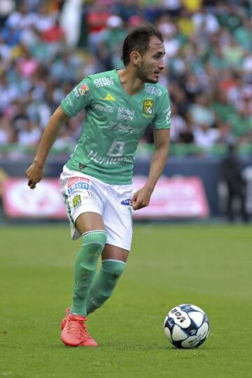 Tampoco se ha podido consolidar en la Liga MX. Actualmente juega en León.