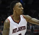 Teague se aprovecha del mal día en ataque de Anthony Davis