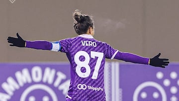 Vero Boquete celebra uno de sus goles con la Fiorentina.