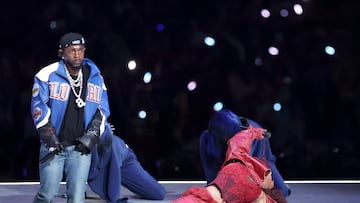NEW ORLEANS, LOUISIANA - FEBRUARY 09: (L-R) Kendrick Lamar and SZA perform onstage during Apple Music Super Bowl LIX Halftime Show at Caesars Superdome on February 09, 2025 in New Orleans, Louisiana. Jamie Squire/Getty Images/AFP (Photo by JAMIE SQUIRE / GETTY IMAGES NORTH AMERICA / Getty Images via AFP)