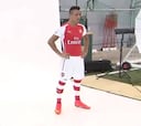Así fue la presentación de Alexis en Arsenal hace 3 años