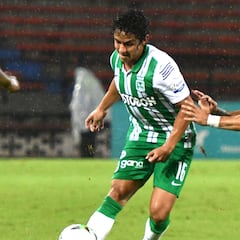 Nacional persigue el liderato ante un frágil campeón