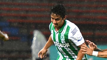 MEDELLÍN-COLOMBIA,17-03-2022:Atlético Nacional y Jaguares de Córdoba durante partido por la fecha 11 como parte de la Liga BetPlay DIMAYOR I 2022 jugado en el estadio Atanasio Girardot de la ciudad de Medellín. /Atletico Nacional and Jaguares de Cordoba during Match for the date 11 between Atletico Nacional and  Jaguares de Cordoba as part BetPlay DIMAYOR League I 2022 played at Atanasio Girardot stadium in Medellin. Photo: VizzorImage / Luis Benavides / Contribuidor