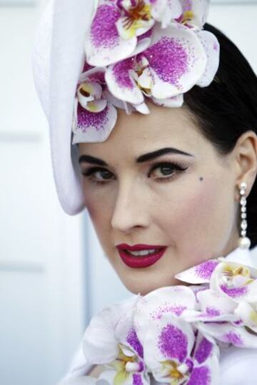 Dita Von Teese.