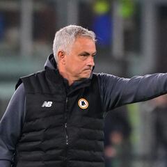 Mourinho rules out Roma departure and targets Champions League