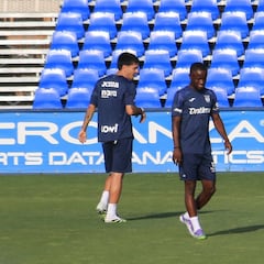 Juan Cruz ya entrena y abre la duda de si jugará ante el Oviedo