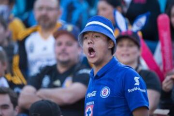 La invasión Tigre al Estadio Azul en imágenes