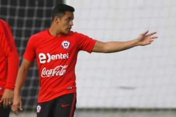 Alexis se sumó a los trabajos de la Roja