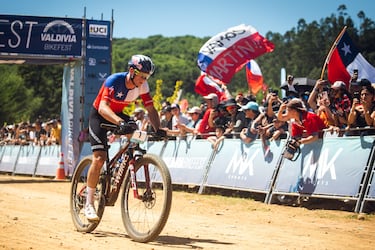 Martín Vidaurre festejó en casa: se consagró campeón del Valdivia Bikefest