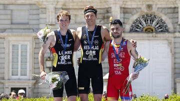 Roberto S&aacute;nchez, medalla de bronce en el mundial de triatl&oacute;n.