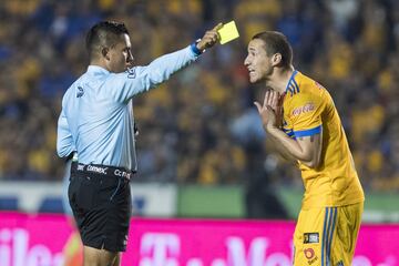 Te presentamos las mejores postales que dejó el encuentro de vuelta de las semifinales entre los felinos y los azulcremas en el Universitario.